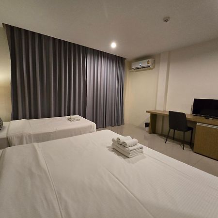 Sleepstation At Pratunam Bangkok Extérieur photo